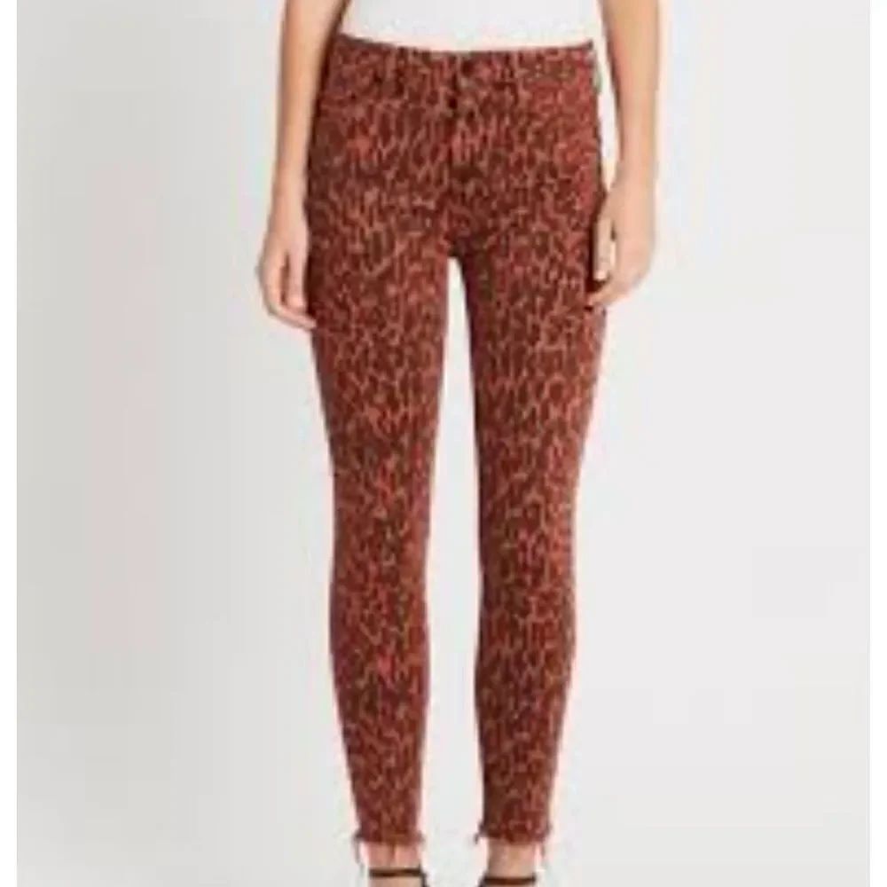 NWT Mother High Waisted Looker Ankle Fray in Animal Attraction sz 26